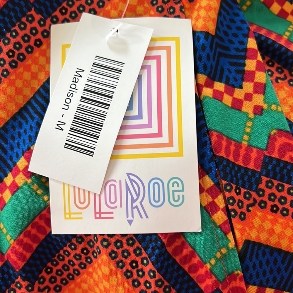 LulaRoe Madison printed size Medium - Picture 8 of 10